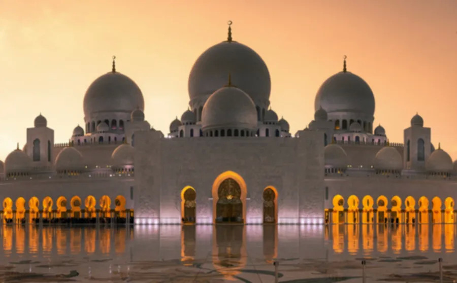 Abu Dhabi City Tour with Grand Mosque Visit (Sharing Basis)