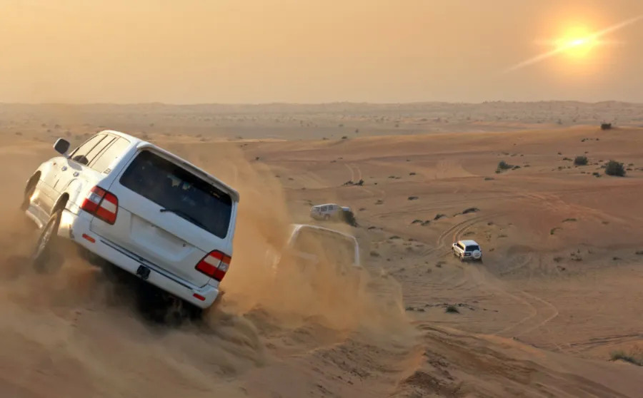 Deluxe Desert Safari with BBQ Dinner (Sharing Basis)