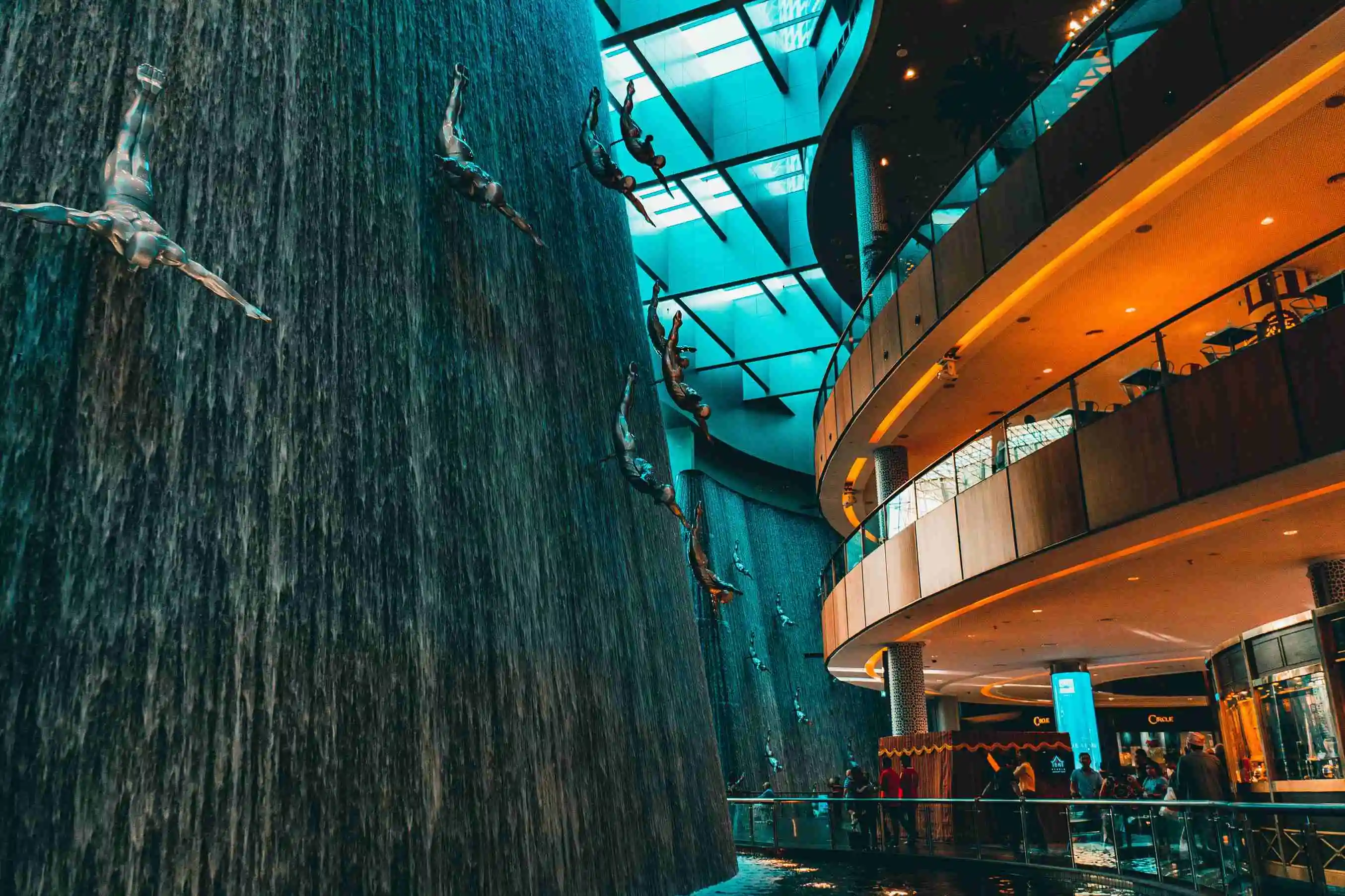 The Dubai Mall: Where Shopping Meets Entertainment in Style