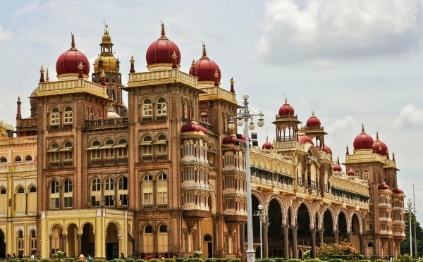 Scenic Exploration of Karnataka