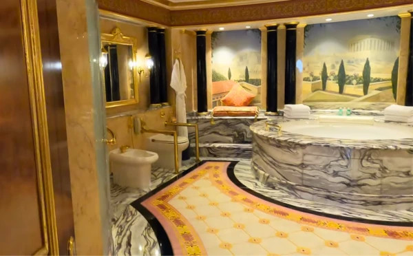 Inside Burj Al Arab guided tour