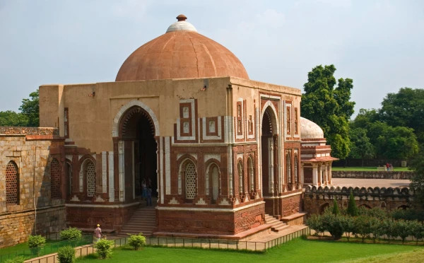 Qutab Minar