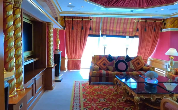 Inside Burj Al Arab guided tour